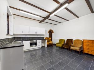 Photo 5- click for photo gallery